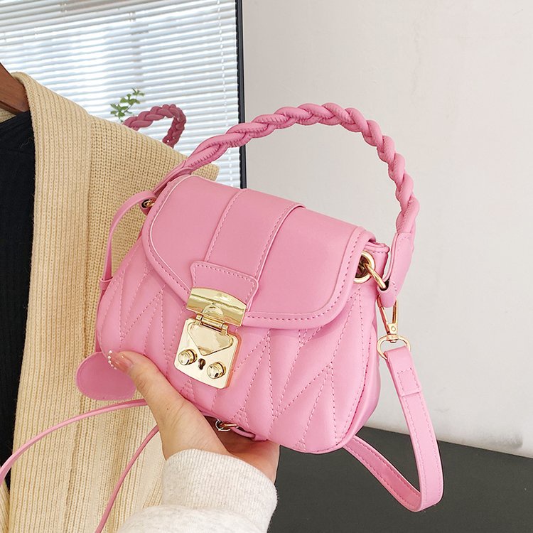 Túi Xách Dây Xích Dày Dặn Họa Tiết Hình Thoi Thời Trang Cho Nữ