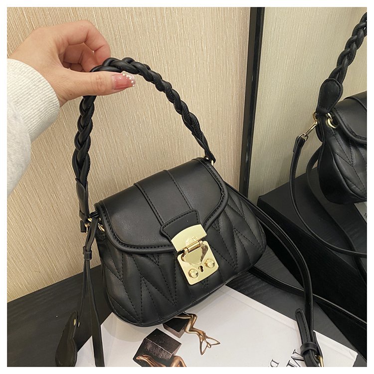 Túi Xách Dây Xích Dày Dặn Họa Tiết Hình Thoi Thời Trang Cho Nữ