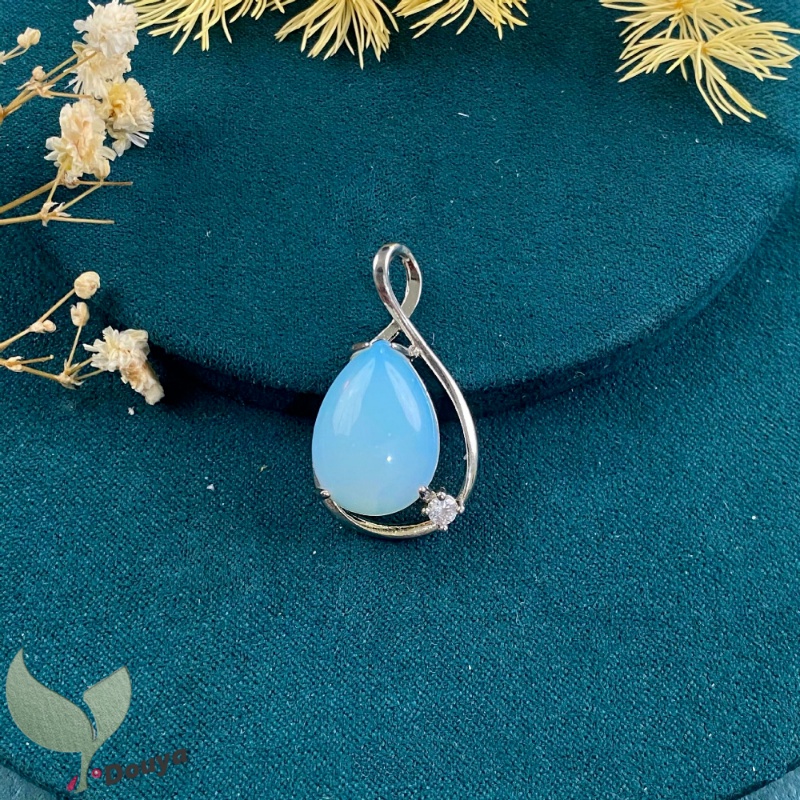 Vòng cổ Mặt Đá Thạch Anh Tím Tự Nhiên Dành Cho Nam Và Nữ