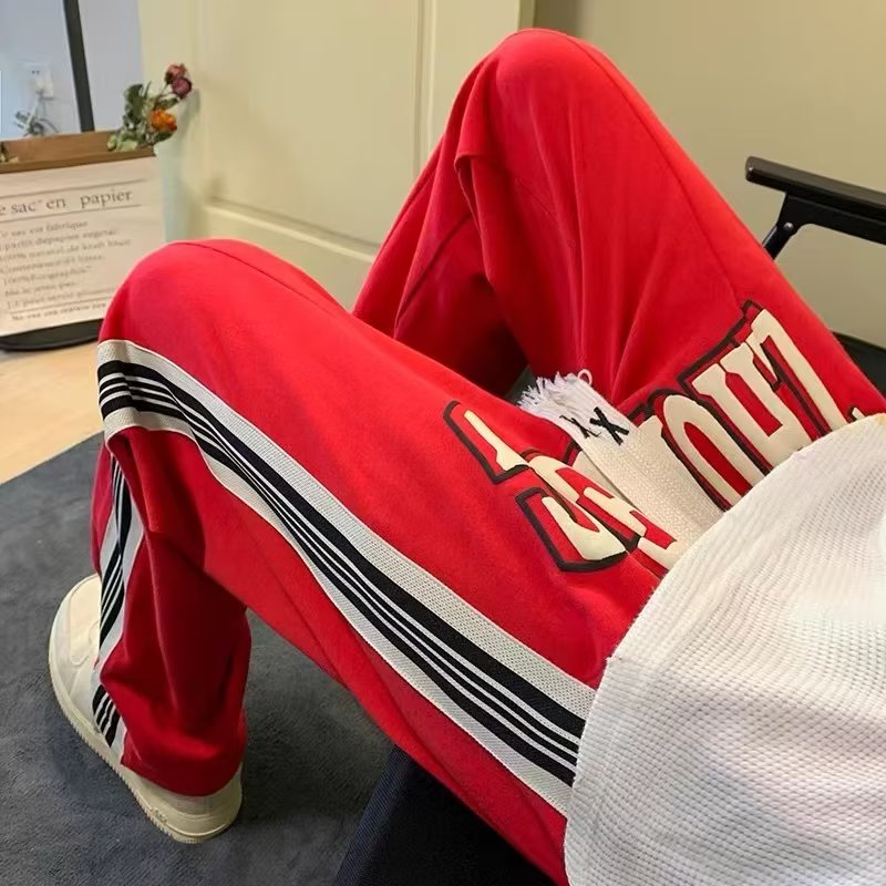 Quần Dài Ống Rộng Họa Tiết Kẻ Sọc Màu Đỏ / Đen In Chữ Phong Cách Hiphop Mỹ Size M-5XL