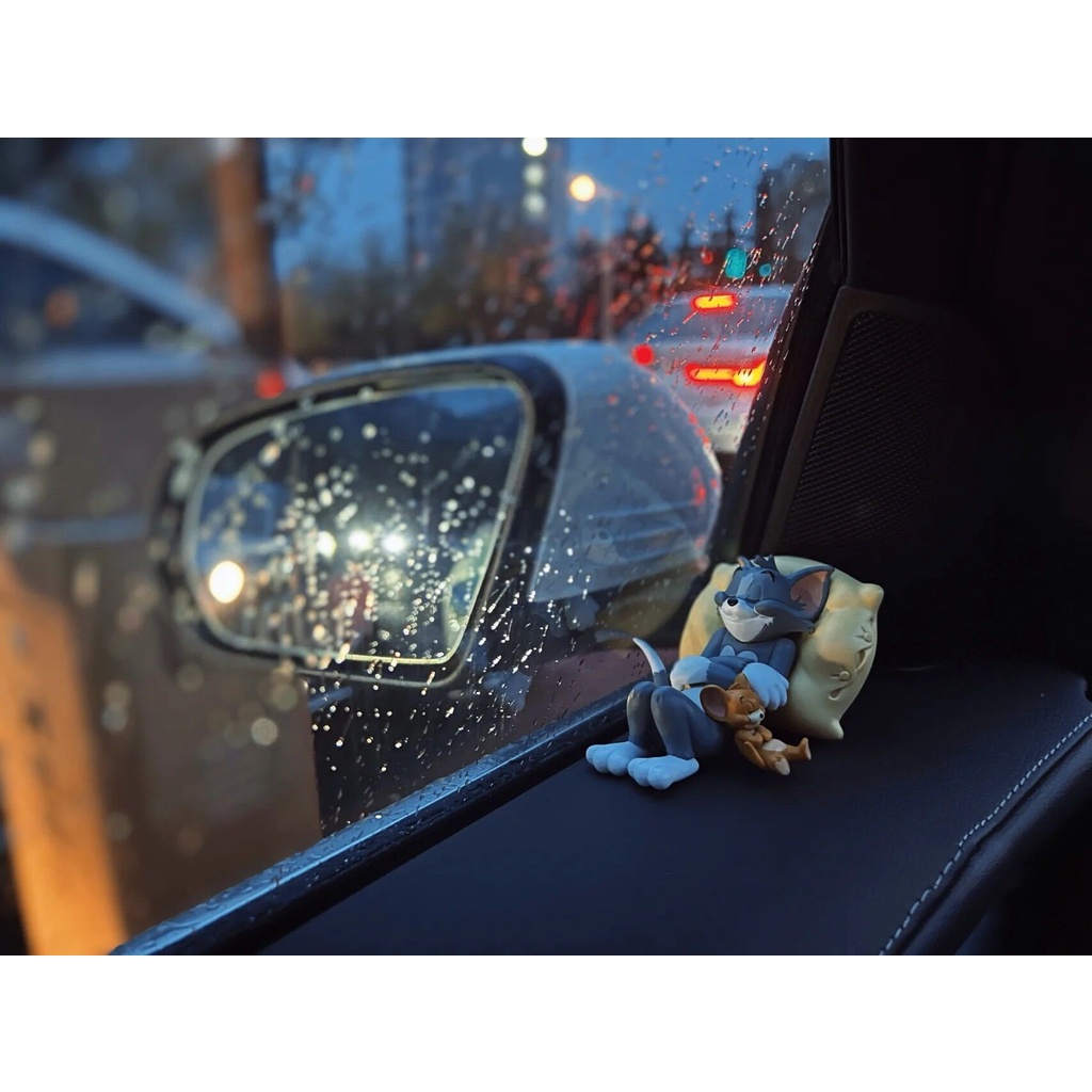 Mô Hình Mèo Tom Và Chuột Jerry Dễ Thương Trang Trí Xe Hơi