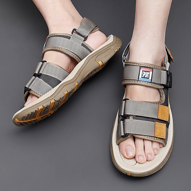 Giày Sandal Đi Biển Thời Trang Cho Nam