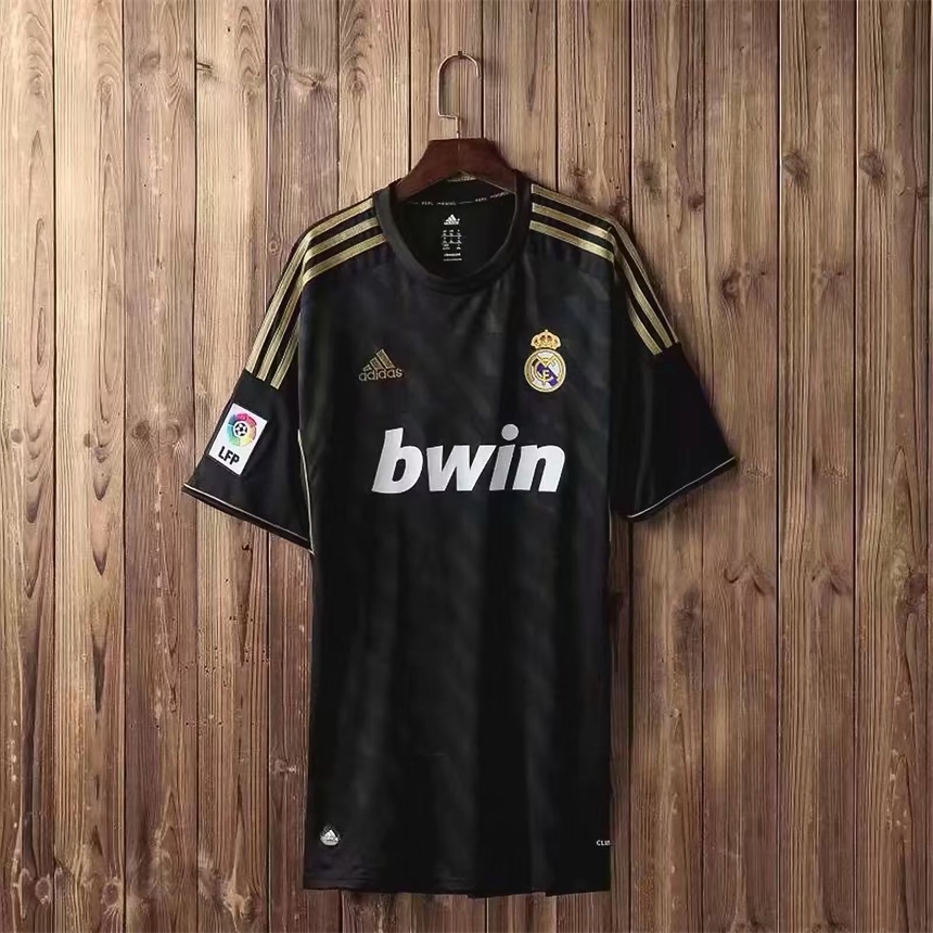 Áo Thun Tay Dài Màu Đen In Logo Real Madrid 3RD Thời Trang 2011 2012 # 11 # 12