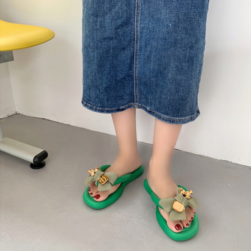 Sandal Đế Mềm Đính Nơ Và Gấu Dễ Thương Phong Cách Hàn Quốc