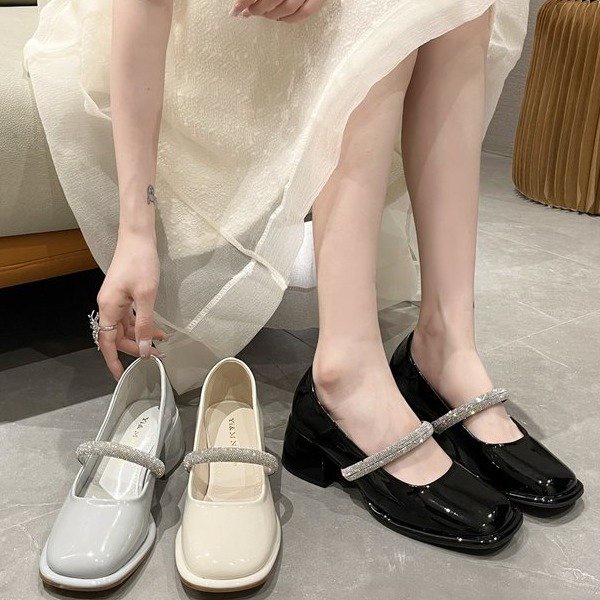 Giày Gót Thấp Mũi Tròn Đính Đá Thời Trang Dành Cho Nữ