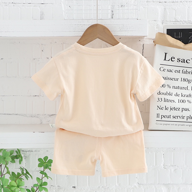 Set Áo Thun Ngắn Tay In Hình Gấu + Quần short Thời Trang Dễ Thương Cho Bé