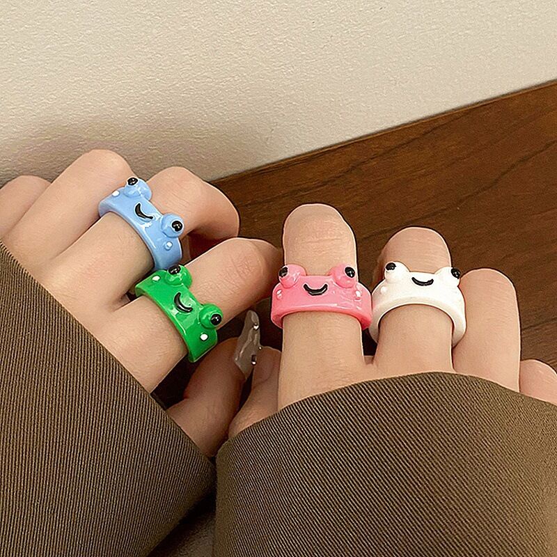 Nhẫn Nhựa Hình Chú Ếch Dễ Thương Size 7