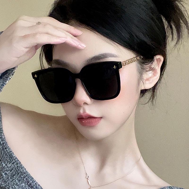 Kính Mát Gọng Lớn Phối Dây Xích Phong Cách Hàn Quốc Thời Trang Cao Cấp