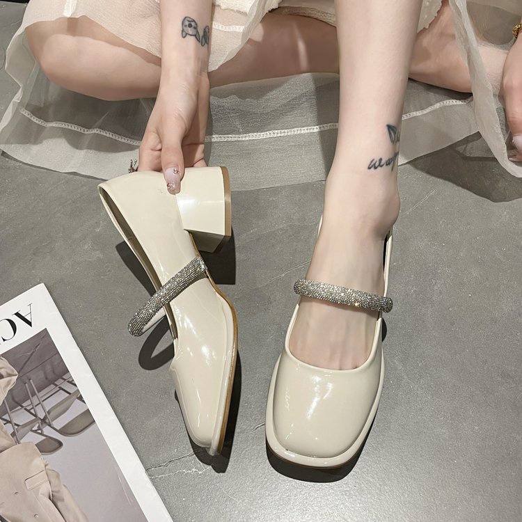 Giày Gót Thấp Mũi Tròn Đính Đá Thời Trang Dành Cho Nữ