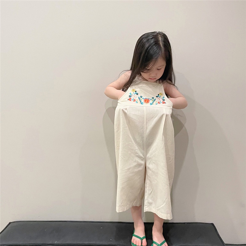Jumpsuit thêu hoa màu vintage cho bé gái