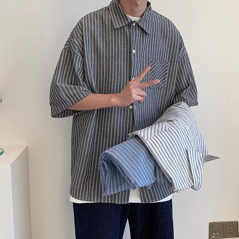 Áo Sơ Mi Nam Tay Ngắn Có Túi Lớn Họa Tiết Kẻ Sọc Thời Trang Phong Cách Hàn Quốc size M-3XL