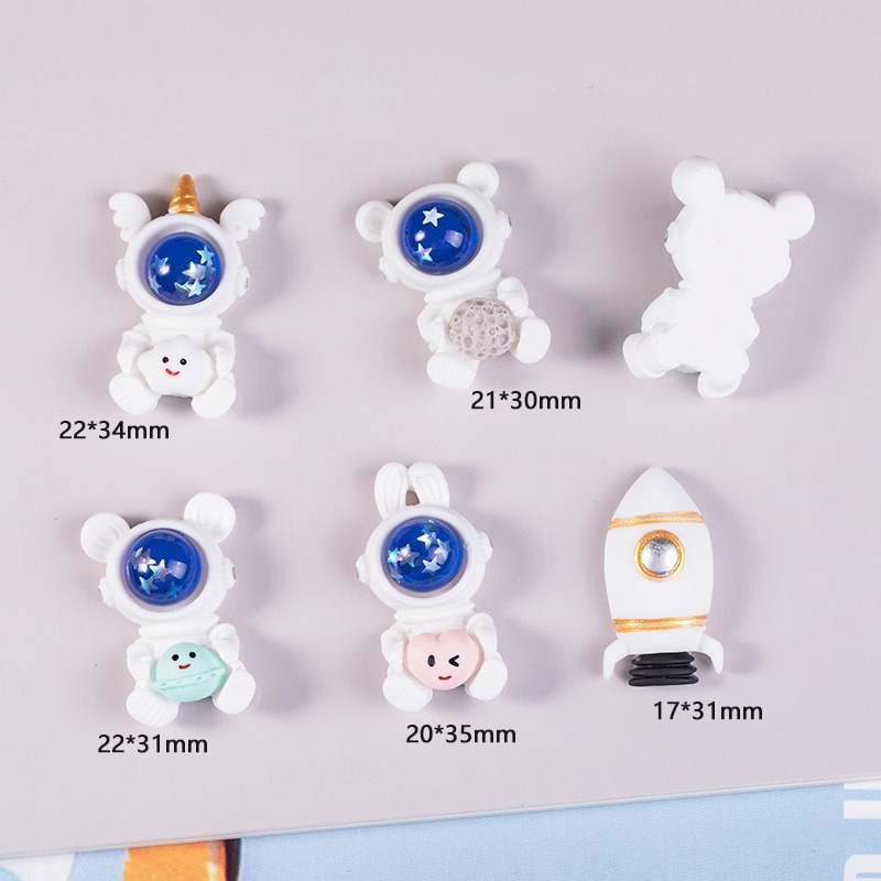 10 / 20 Miếng Dán Trang Trí Ốp Điện Thoại Hình Phi Hành Gia Hoạt Hình Xinh Xắn