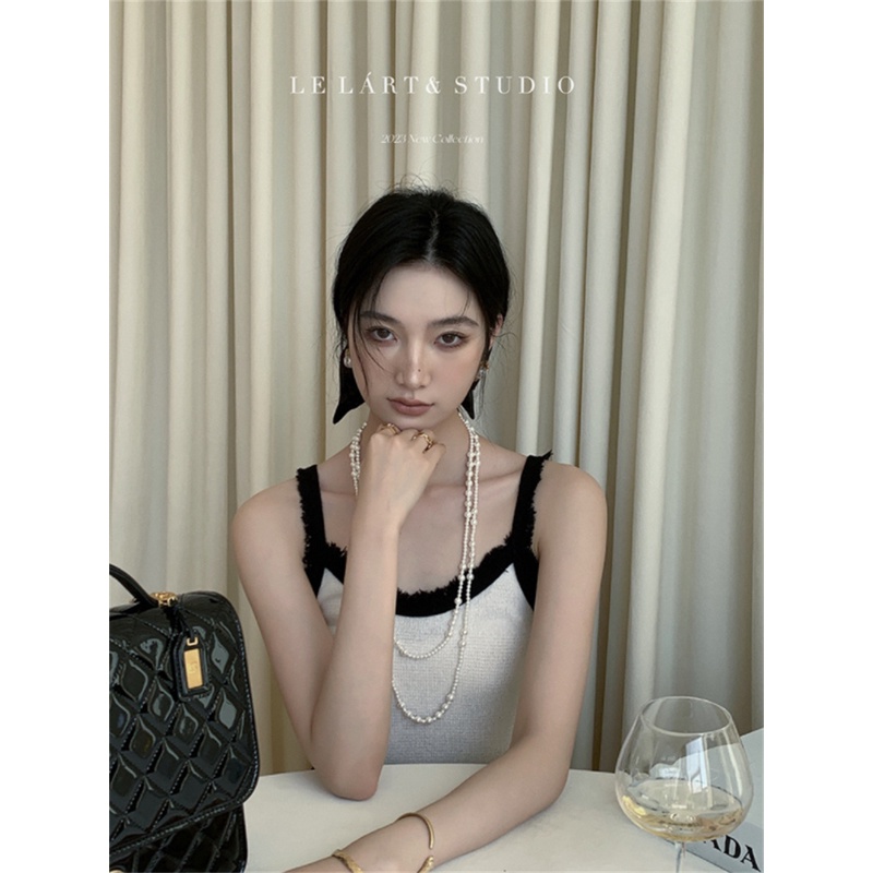 Áo Croptop Dệt Kim Không Tay Cổ Chữ U Dáng Ôm Thời Trang Mùa Hè 2023 Dành Cho Bạn Nữ