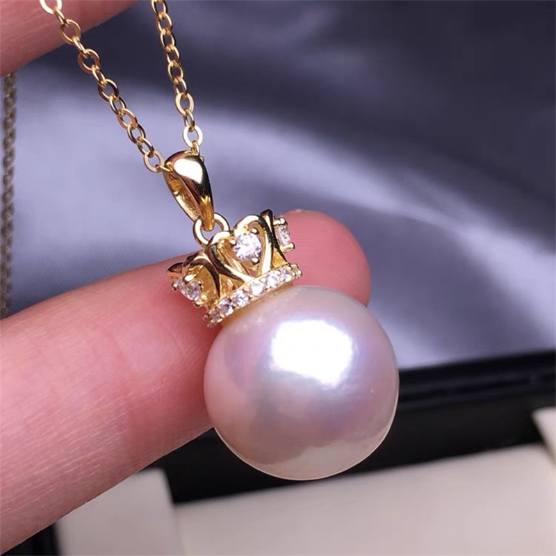 Mặt Dây Chuyền Hình Vương Miện Mạ Vàng Phong Cách Cổ Điển