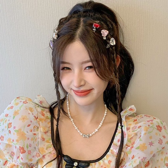 Bộ 5 Kẹp Tóc Đính Đá Hình Trái Tim Phong Cách Thời Trang Mới Dành Cho Bạn Gái 2023