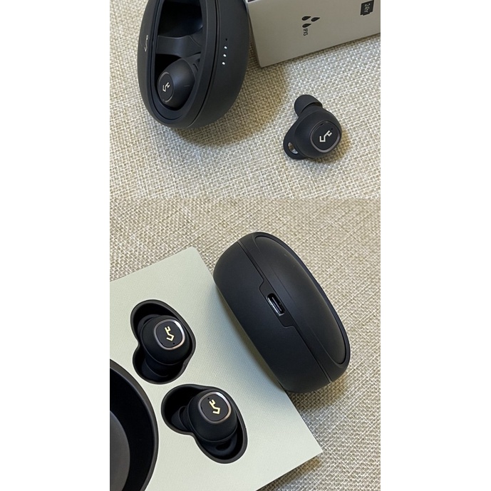 Aukey Tai Nghe Nhét Tai t10 tws bluetooth 5.0 Âm Thanh hifi Chất Lượng Cao