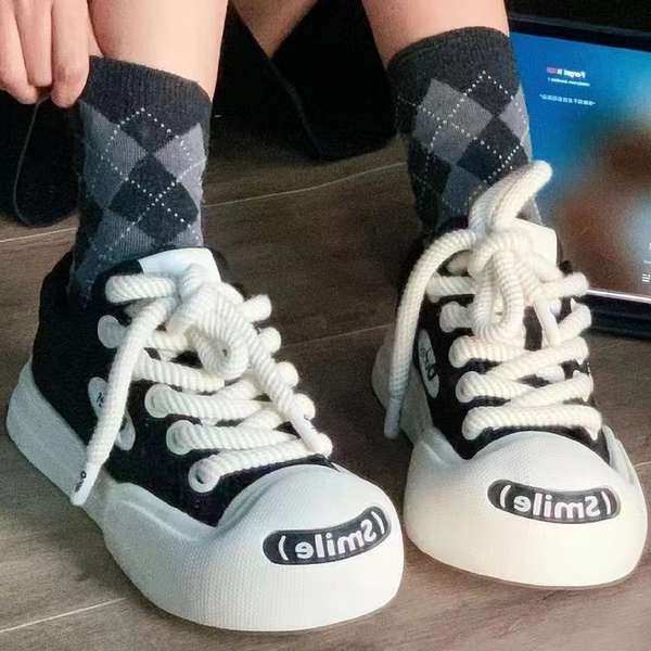 Lisa Giày Thể Thao Đế Dày In Hình Mặt Cười Phong Cách Mùa Hè 2023