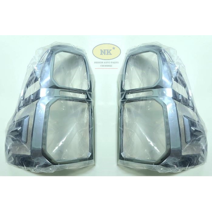 Vỏ đèn hậu Toyota Revo 15 '-20' Chrome * Mẫu thường * / 15 '-20'