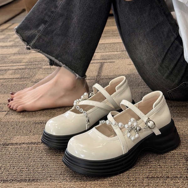 Thick-soled mary jane shoes 2023 phong cách mới chuỗi ngọc trai giày da nhỏ