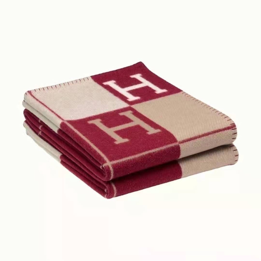 Chăn HERMES Nhồi Bông sofa in Chữ Phong Cách Âu Mỹ Harajuku