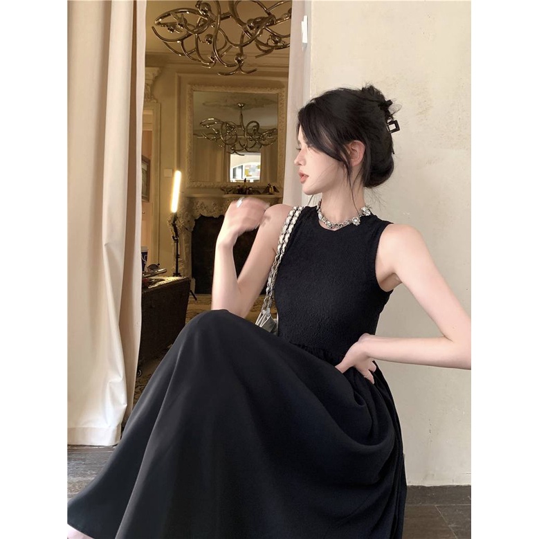 Đầm Dài Cổ Tròn Không Tay Hở Lưng Màu Đen Phong Cách Retro Dành Cho Nữ