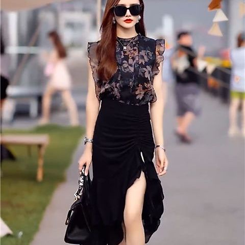 Bộ Áo Sơ Mi Không Tay Phối Chân Váy Bèo Nhún Màu Đen Thời Trang Mùa Hè Cho Nữ