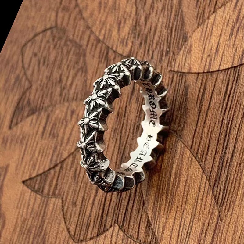 CHROME HEARTS Nhẫn Mạ Bạc 925 Hình Ngôi Sao Năm Cánh Đính Đinh Tán Phong Cách retro