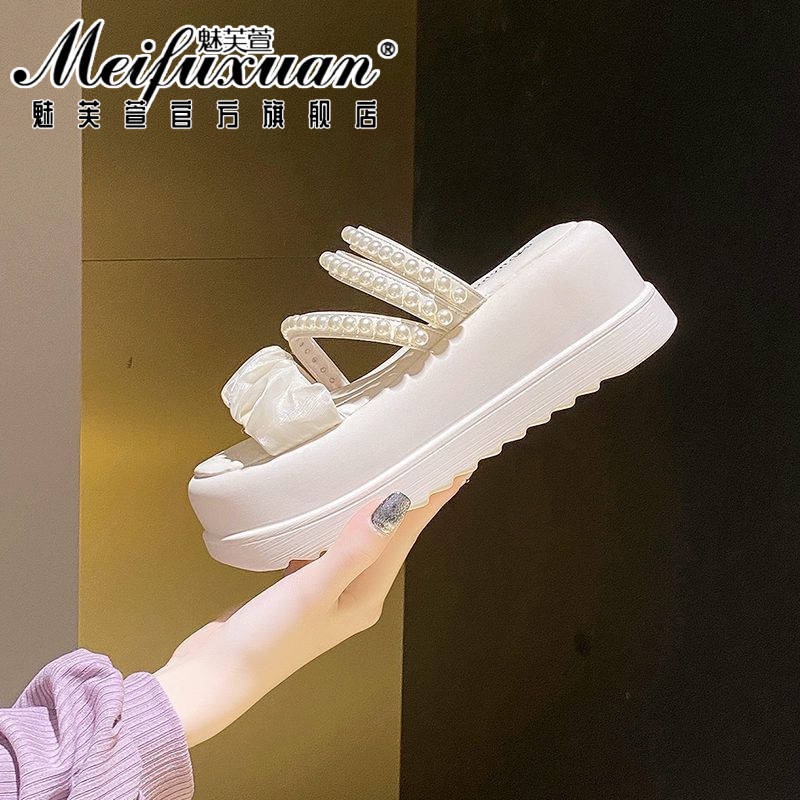 Dép Bánh Mì Đế Dày Tăng Chiều Cao Dễ Thương Thời Trang Cho Nữ @ -