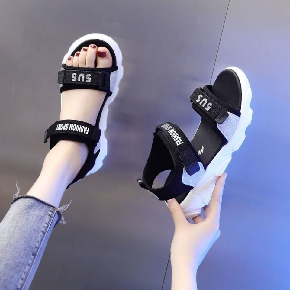 Giày Sandal Thể Thao Đế Mềm Trọng Lượng Nhẹ Size Lớn Thời Trang Nữ