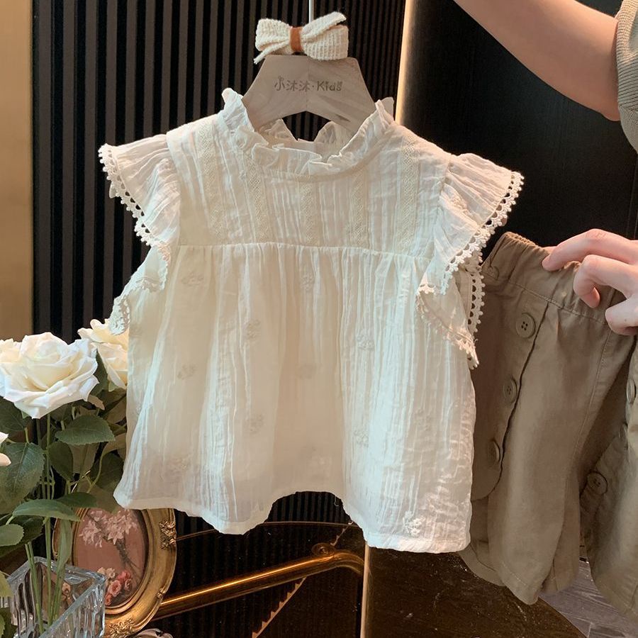 ✨Hàng Có Sẵn!✨ Bộ Áo Ren Tay Cánh Tiên Phối Quần Short Cài Nút Thời Trang Mùa Hè Hàn Quốc 2023 Cho Bé Gái