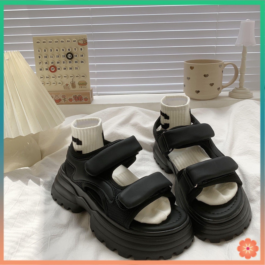 Giày Sandal Đế Dày Phong Cách Thể Thao Năng Động Cho Nữ