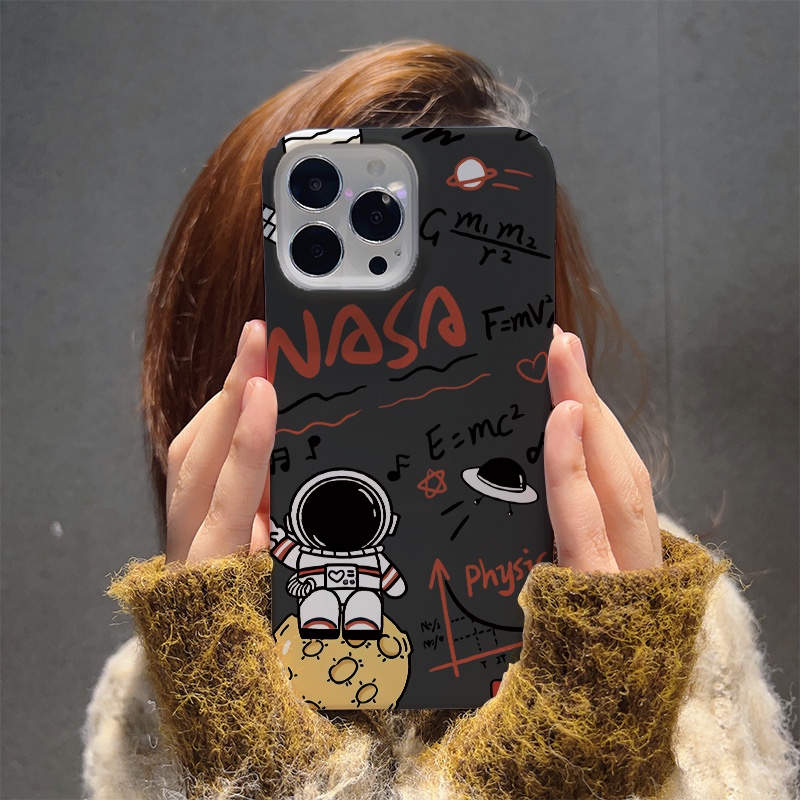 Ốp Điện Thoại Cứng In Hình Phi Hành Gia Công Thức Cho iphone 14promax 11 13 12 7Plus 8 X XS Max