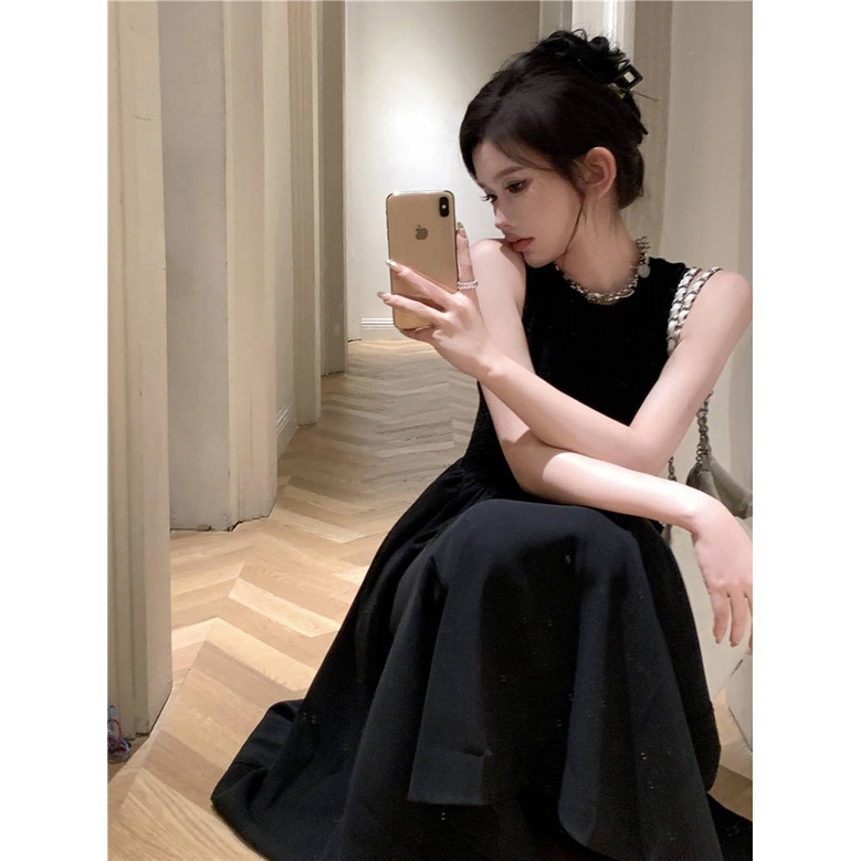 Đầm Dài Cổ Tròn Không Tay Hở Lưng Màu Đen Phong Cách Retro Dành Cho Nữ