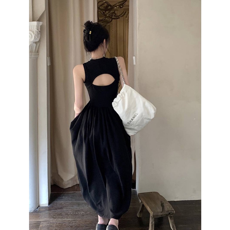 Đầm Dài Cổ Tròn Không Tay Hở Lưng Màu Đen Phong Cách Retro Dành Cho Nữ