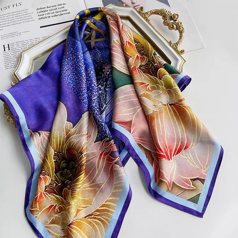 Khăn Choàng Lụa Satin In Họa Tiết 70 Cái Cho Nữ