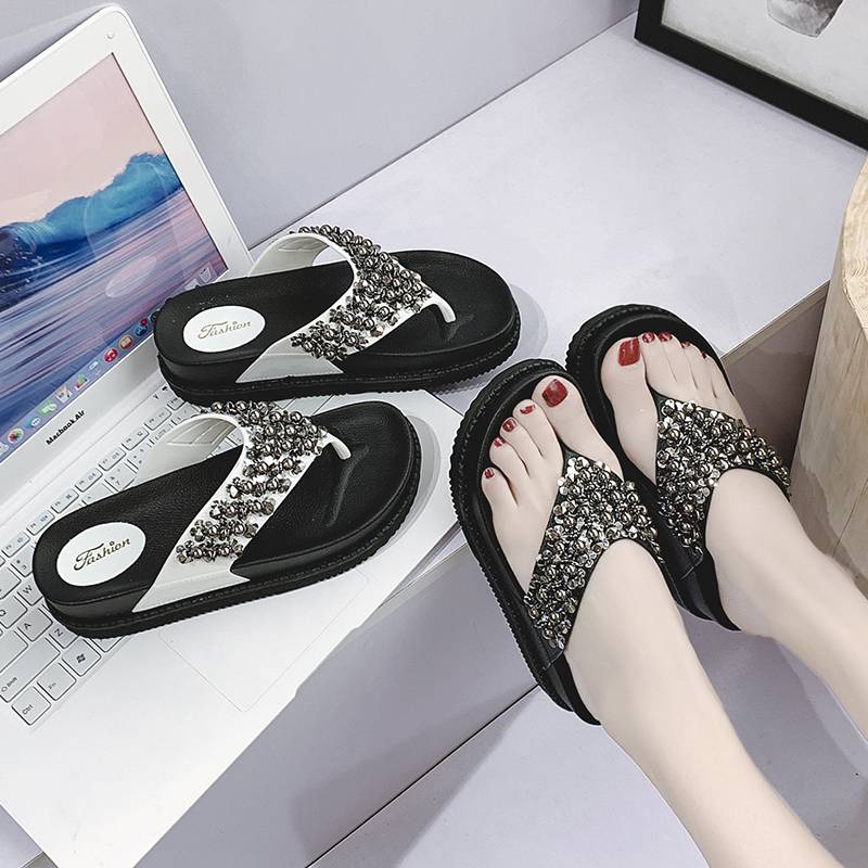 Dép Sandal Đế Dày Đính Đá Thời Trang Hàn Quốc Cho Nữ