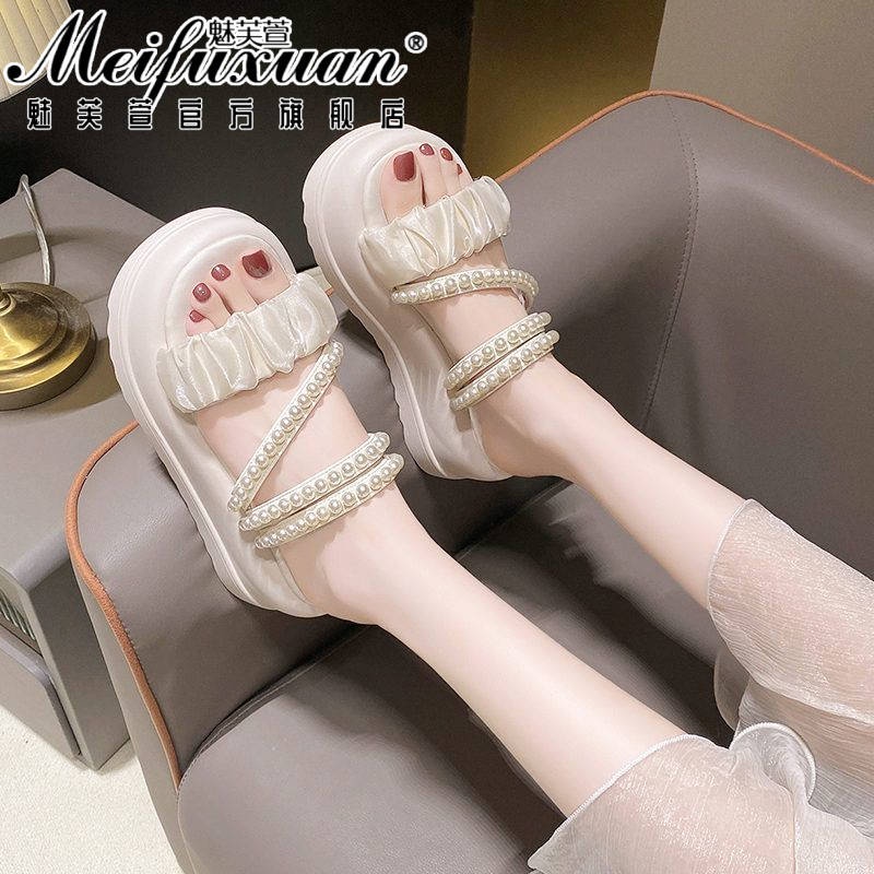 Dép Bánh Mì Đế Dày Tăng Chiều Cao Dễ Thương Thời Trang Cho Nữ @ -