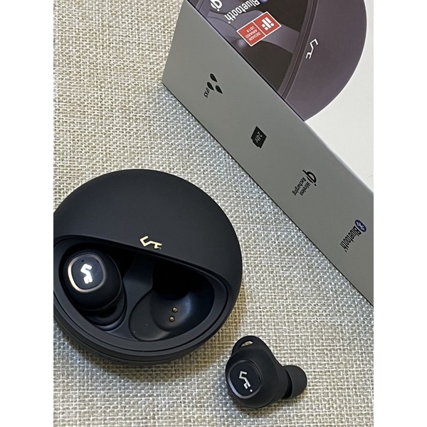 Aukey Tai Nghe Nhét Tai t10 tws bluetooth 5.0 Âm Thanh hifi Chất Lượng Cao