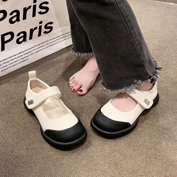 Giày Sandal Da Đế Dày Thời Trang Xinh Xắn Dành Cho Nữ