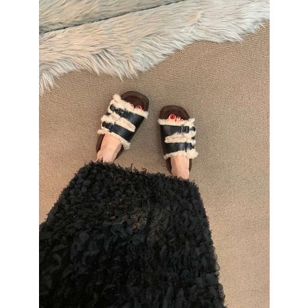 Dép bông phụ nữ dép lông vũ cổ điển mặc bên ngoài phụ nữ mùa hè 2023 phong cách mới cảm giác cao cấp