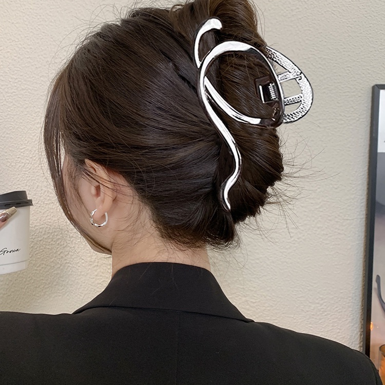 Kẹp Tóc Cá Mập Bằng Kim Loại Thiết Kế Đơn Giản Cỡ Lớn Cho Nữ