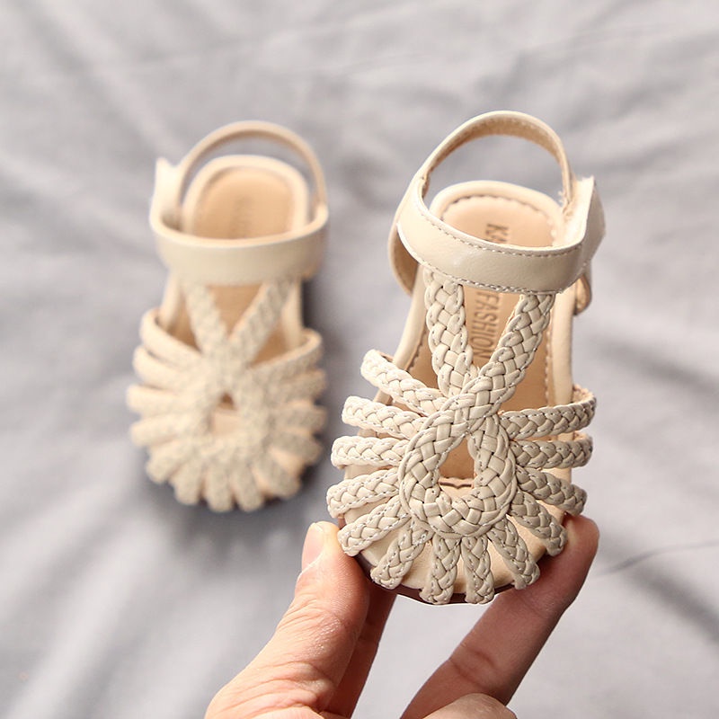 ✨Hàng Có Sẵn!✨ Giày Sandal Đế Mềm Mùa Hè 2022 Phong Cách Công Chúa Cho Bé Gái