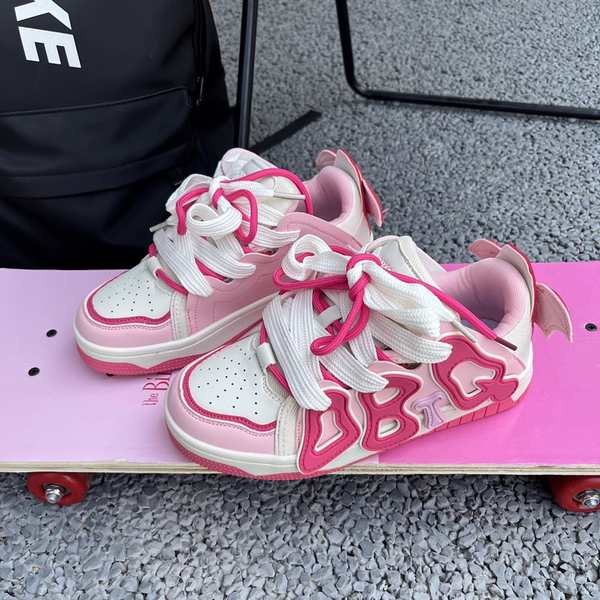 Strawberry bear bread shoes phụ nữ letter bat sneakers