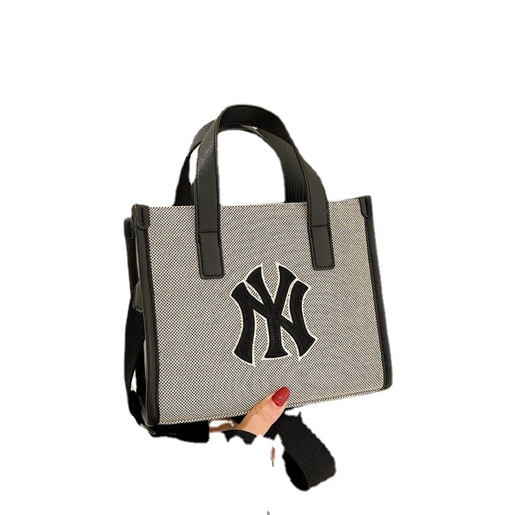 Túi Đeo Chéo Mlb Đa Năng Thời Trang Xu Hướng Cho Nữ