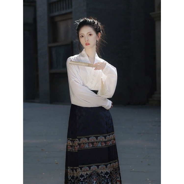 Bộ Váy Hán Phục Cách Tân Hai Mảnh Phong Cách Trung Hoa Cổ Tích Jinghong Twelve-Broken S  0513