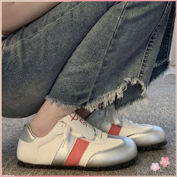 Giày Thể Thao ThoáNg Khí Phong CáCh retro ThờI Trang