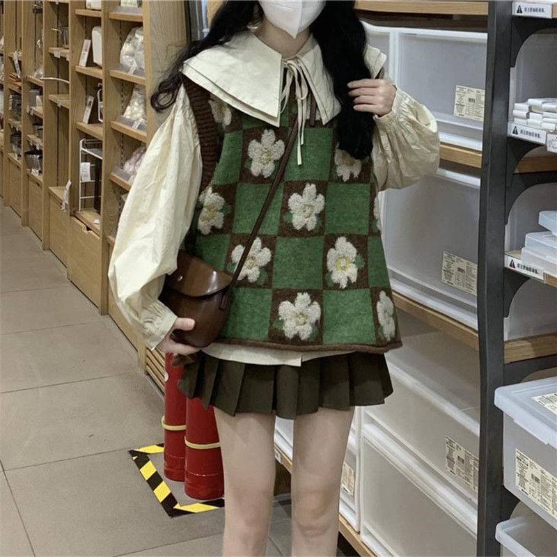 Áo Sweater Cổ Búp Bê Họa Tiết Hoa Màu Sắc Phù Hợp Cho Học Sinh