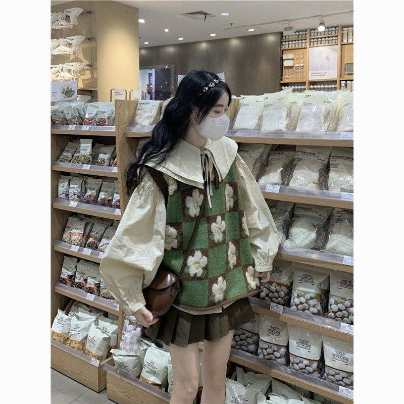 Áo Sweater Cổ Búp Bê Họa Tiết Hoa Màu Sắc Phù Hợp Cho Học Sinh