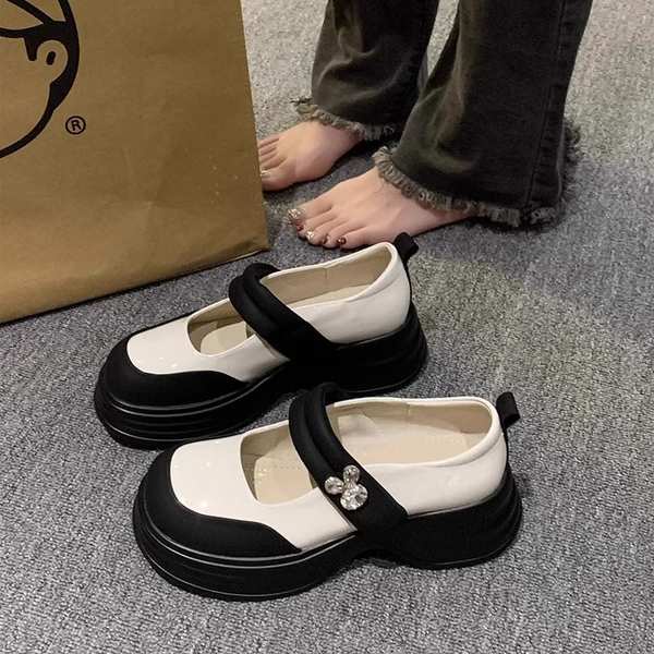 Giày Búp Bê Đế Dày Đính Đá Hình Thỏ Xinh Xắn Cho Nữ