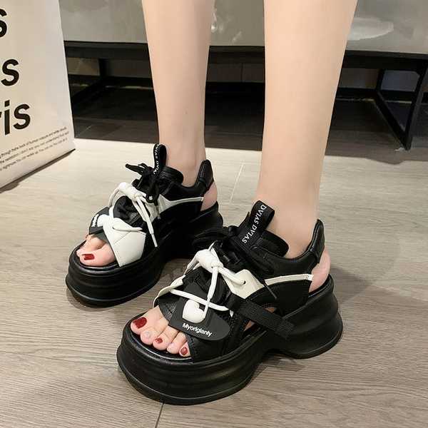 Sandal Đế Xuồng Phong Cách Mới Cho Nữ